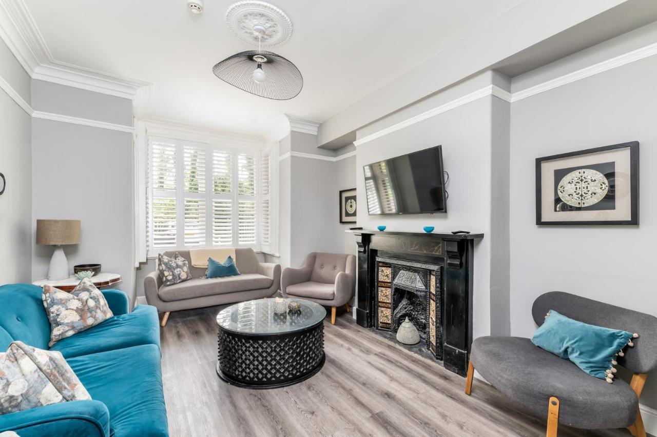 Stunning And Modern 5 Bed House I Pass The Keys Villa York Bagian luar foto