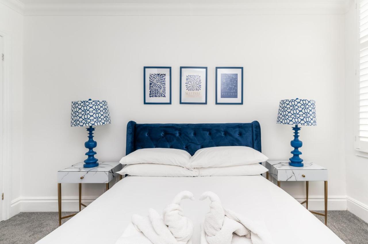 Stunning And Modern 5 Bed House I Pass The Keys Villa York Bagian luar foto